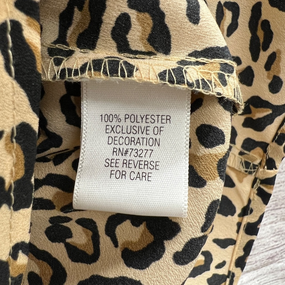 Leopard  Print Top - Picture 7 of 9